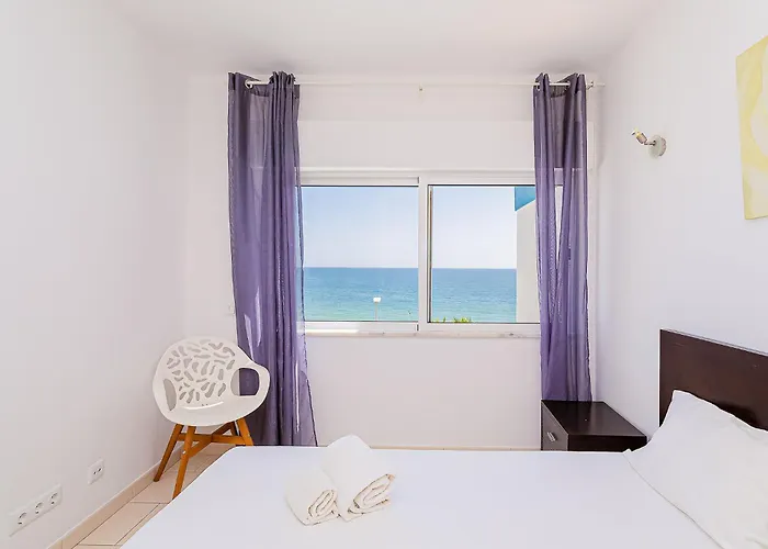 Frente Sim T3 By Hsrentals * Quarteira
